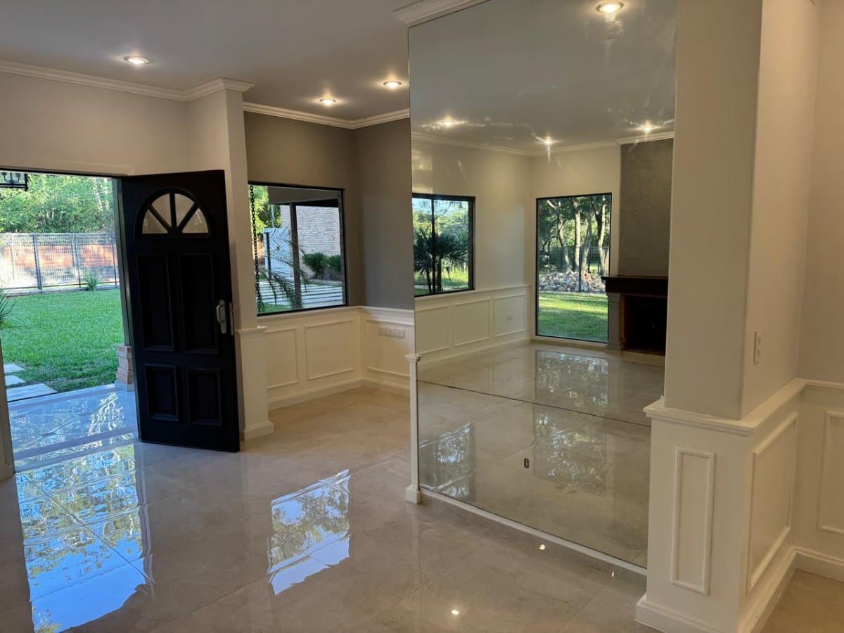 / vendo casa en surubi-y Mariano Roque Alonso, foto 2