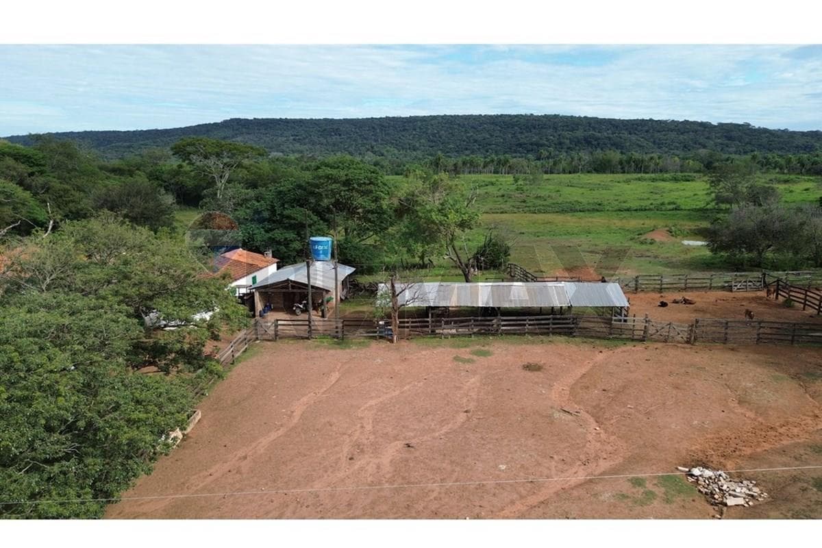 Estancia Ramonita de 368 hás. en Ybycuí, foto 1