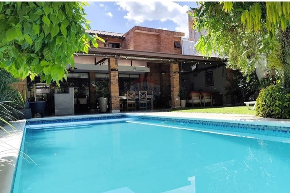 Alquiler de residencia en barrio villa aurelia