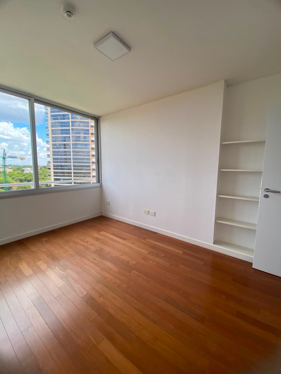 Departamento de 2 habitaciones en barro ycua sati, foto 1