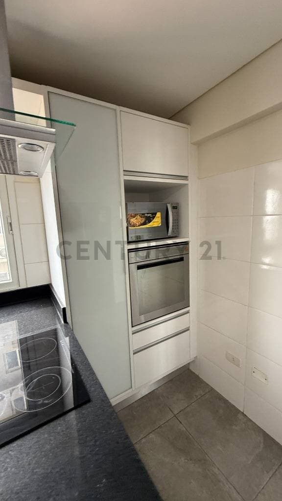 SE ALQUILA Departamento Semi amoblado en Central Park, foto 5
