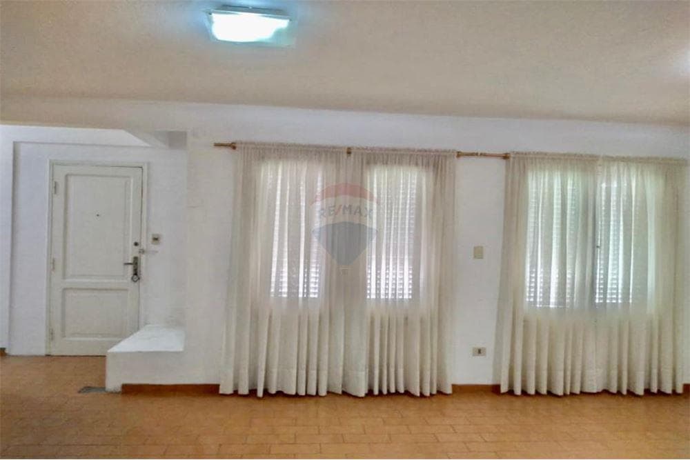 Departamento de 2 dormitorios en barrio Las Mercedes, foto 3
