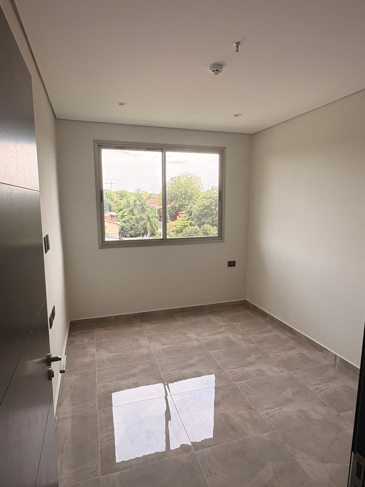 Molas lópez, en alquiler depto a estrenar de 1 dormitorio con 2 cocheras — foto 3