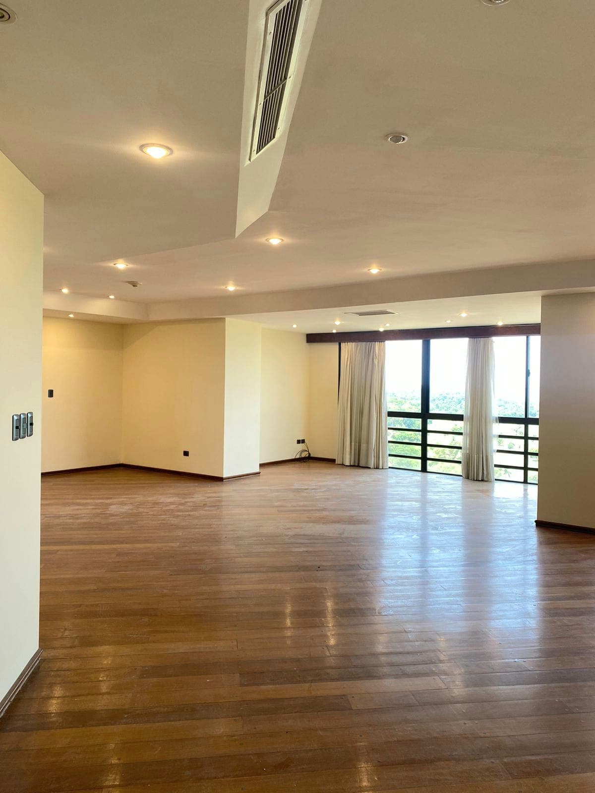 Departamento de 3 habitaciones. Zona yacht. Cod 059 — foto 2