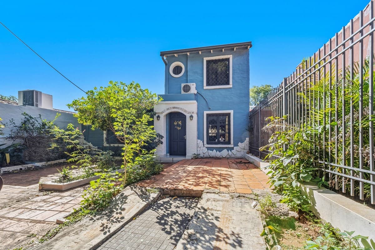 Casa-Venta-Cañada del Carmen, San Vicente, Asunción — foto 1