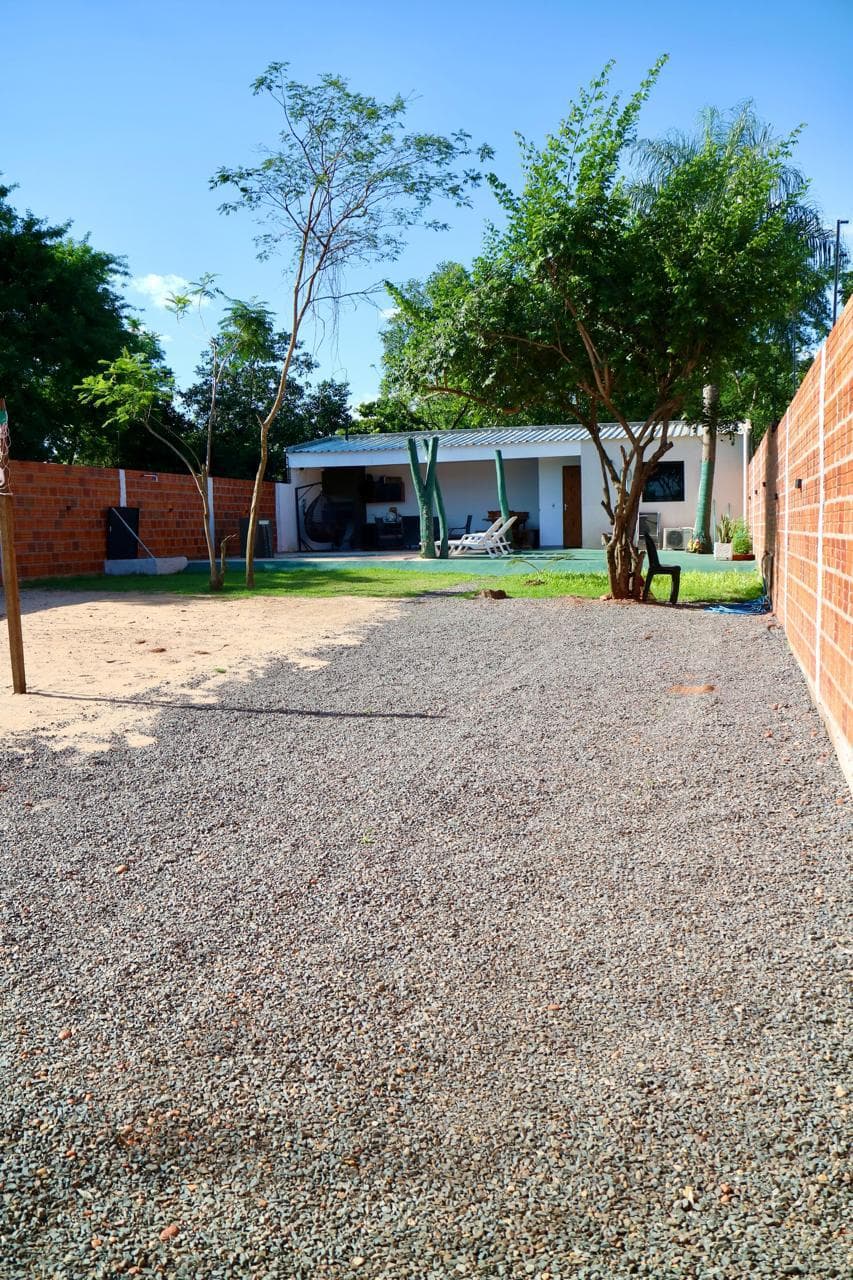 En venta hermosa casa quinta en Luque Tarumandy, foto 1