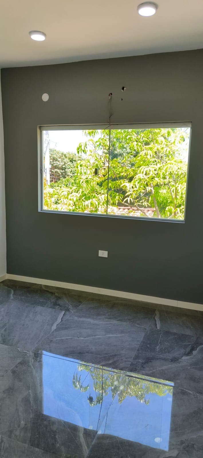 HERMOSA casa domotizada en Ñemby Barrio Salinas, foto 5