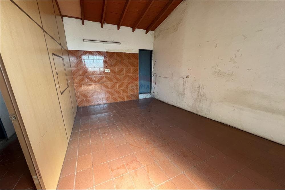 Casa a precio de terreno sobre gral. Santos, foto 2