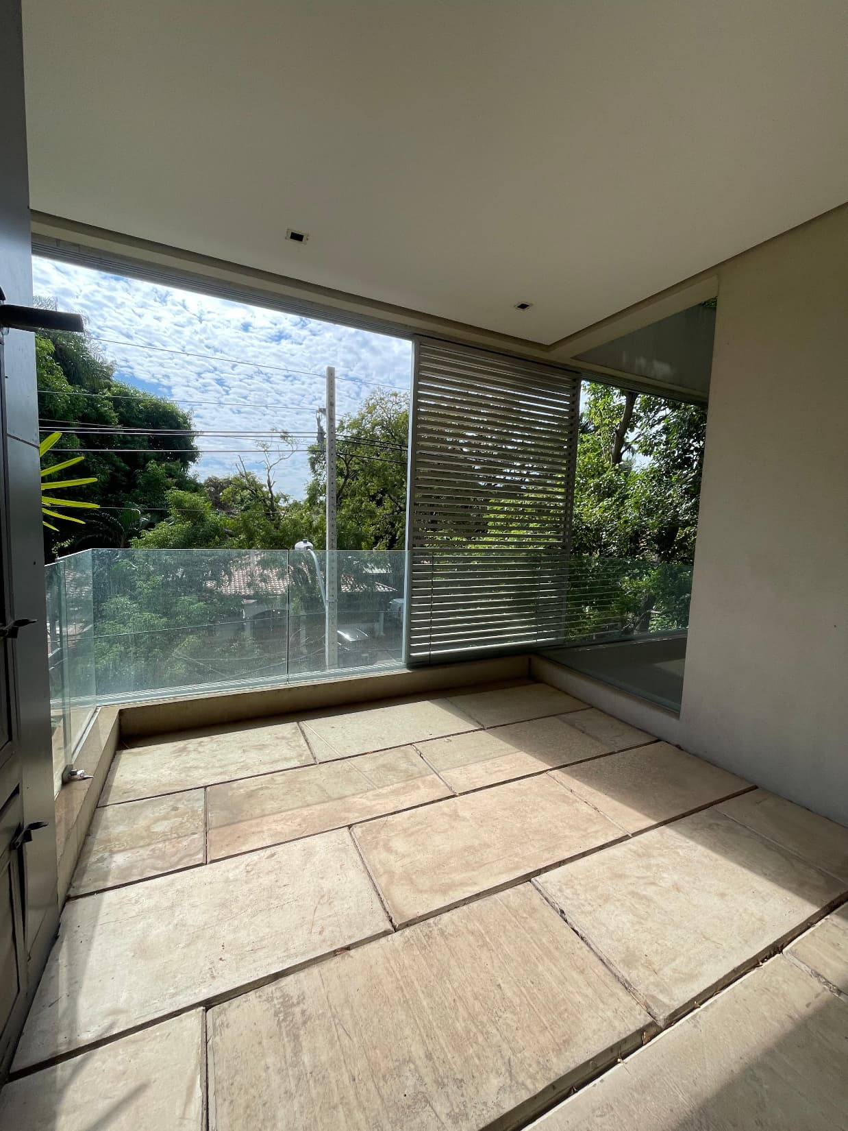 Villamorra en alquiler y venta amplio departamento de 2 dorm. 149m2 - cochera, foto 5