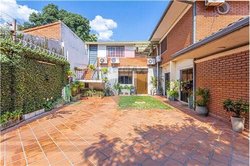 Casa-alquiler-py Asunción Barrio Jara Soldado Pyo C/ Cervantes Huerto — foto 4