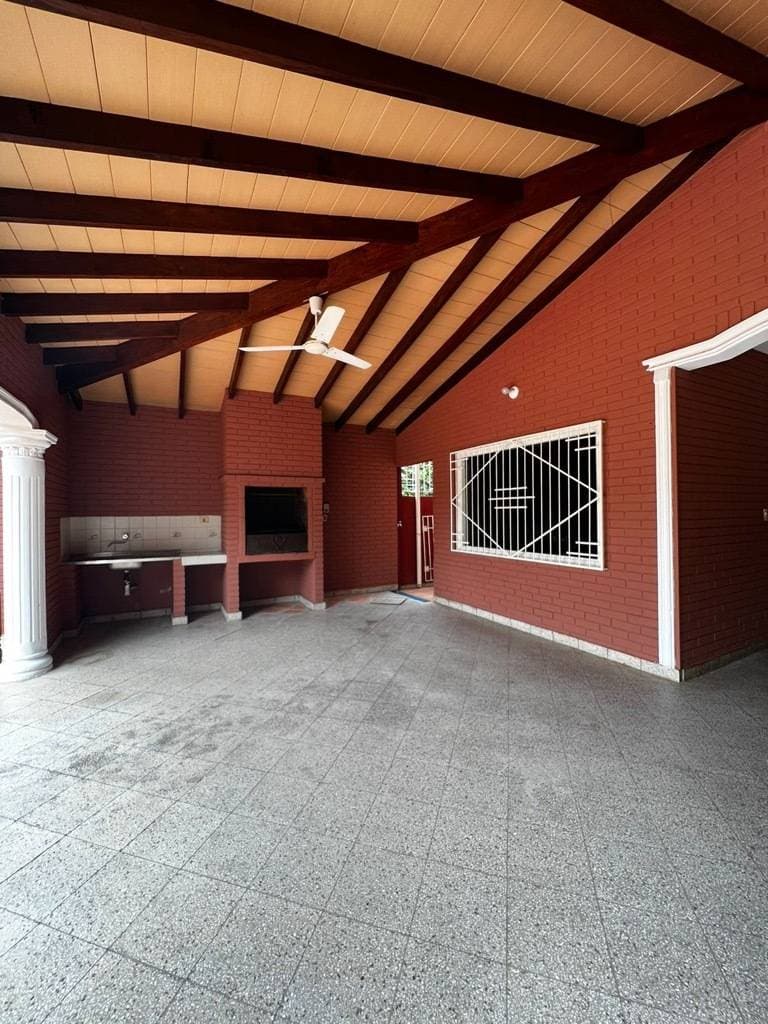 Amplia casa en lambare, foto 4