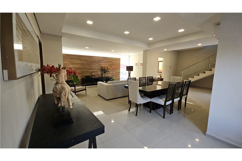 Duplex de lujo completamente amoblado en asuncion