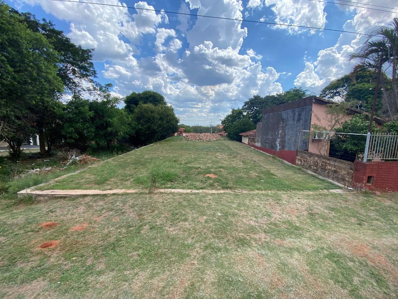 Terreno en la ciudad de lambare barrio san antonio — foto principal