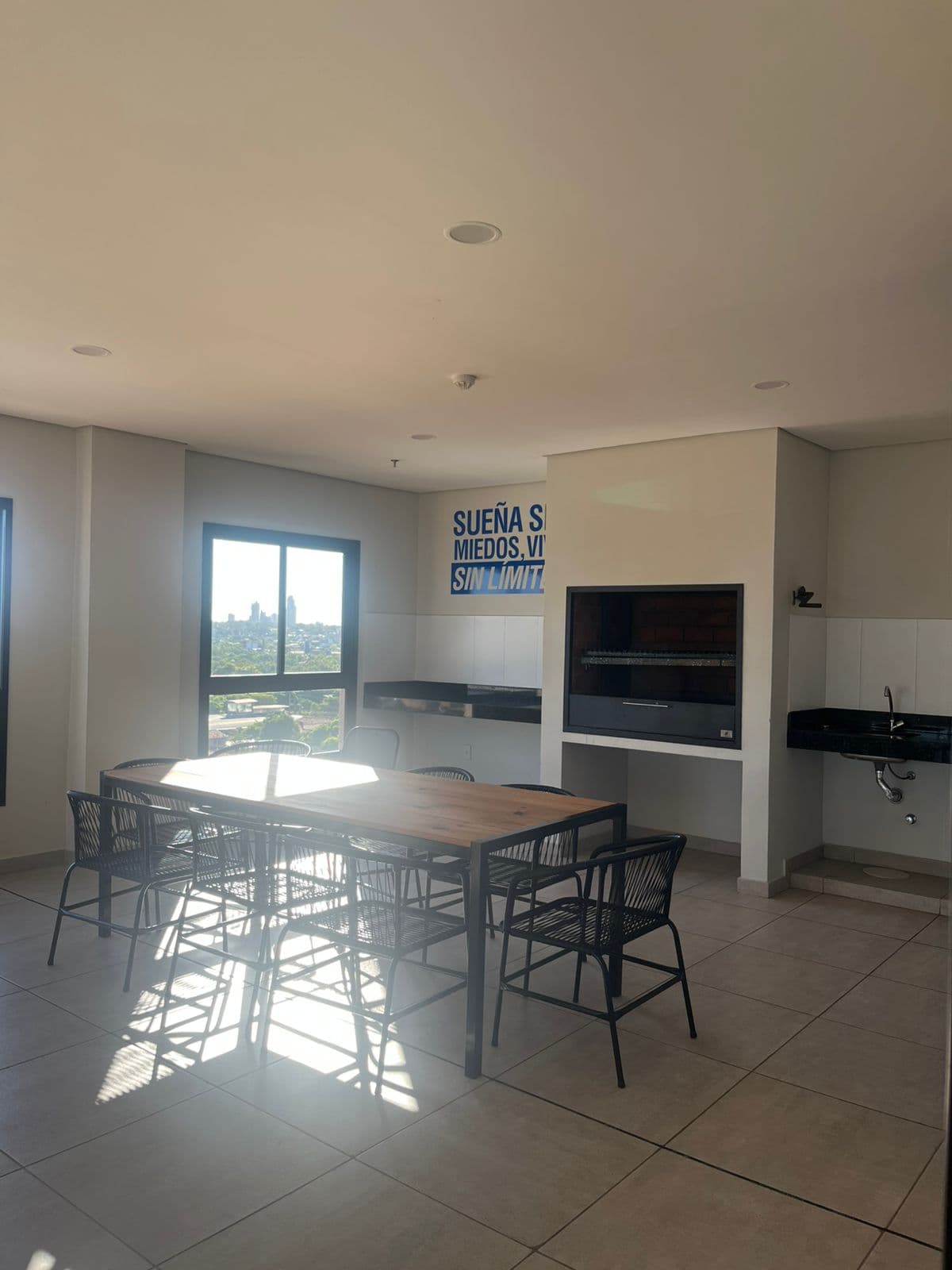 Departamento de 1 dormitorio en Luque, foto 3