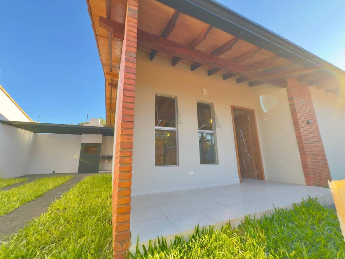 En venta – hermoso chalet a estrenar en Luque (yukyry), foto 3