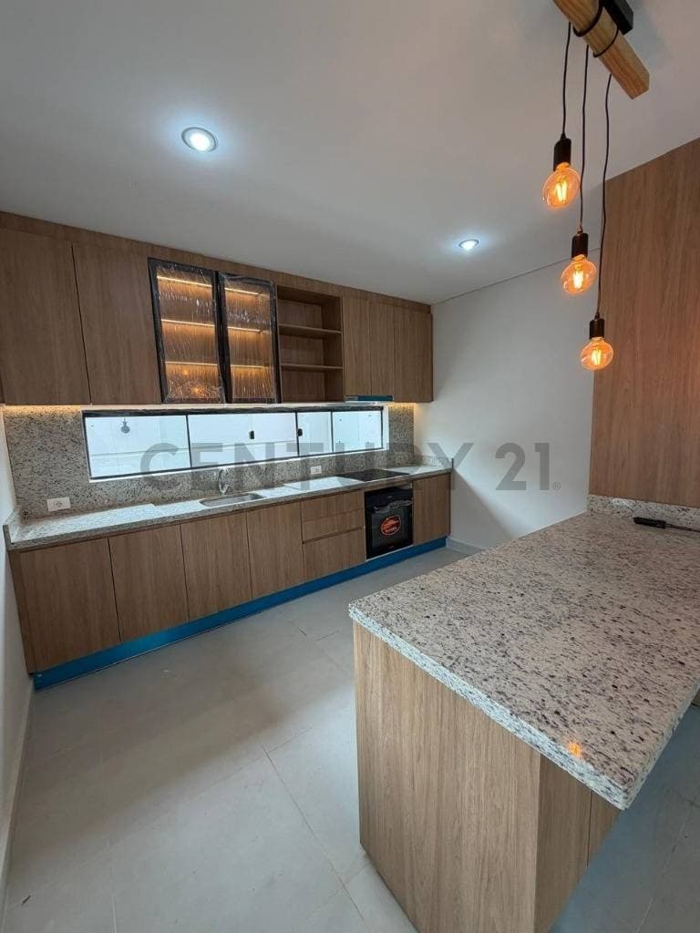 Duplex a estrenar en Villa Adela - Luque, foto 3