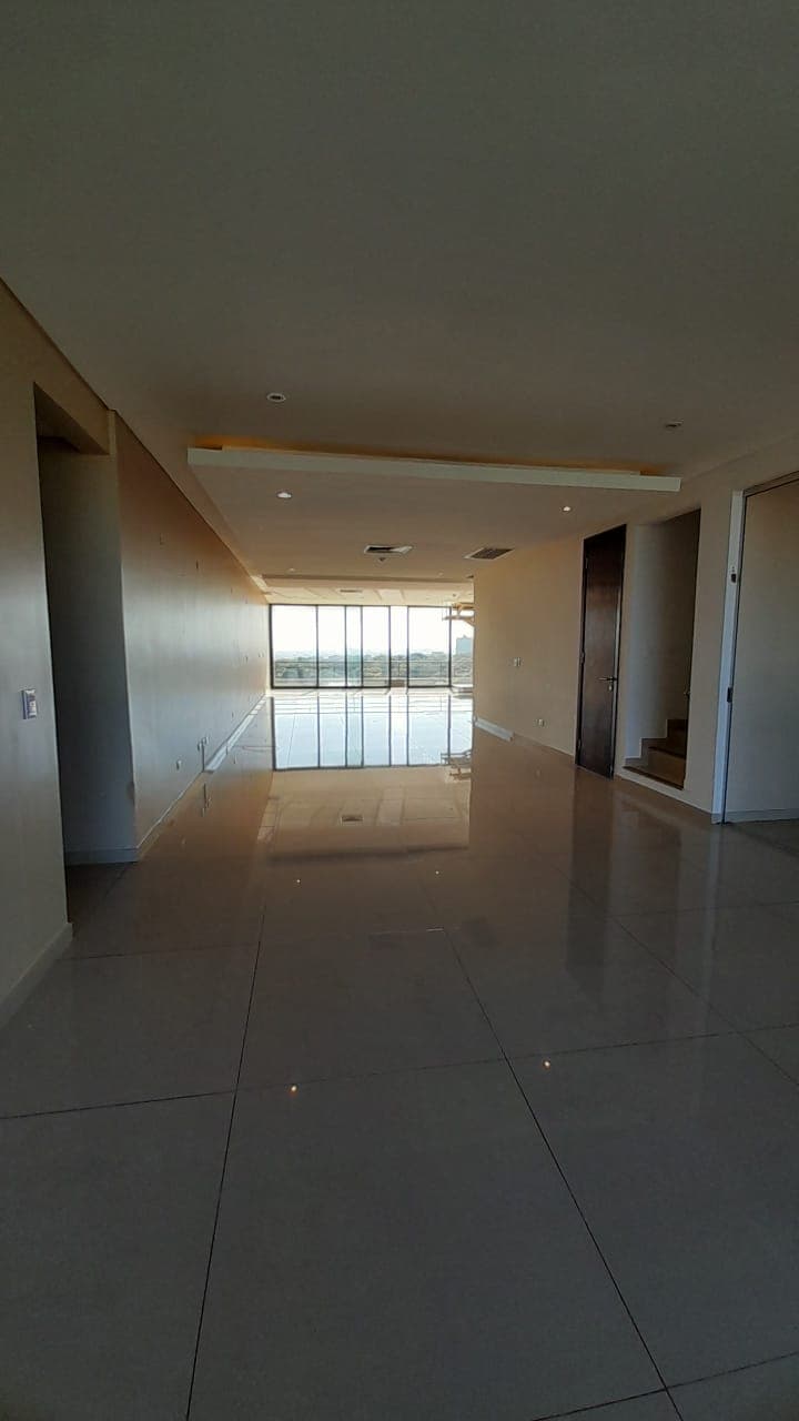 De Amplio Penthouse En Edificio Altos De Francia, foto 5