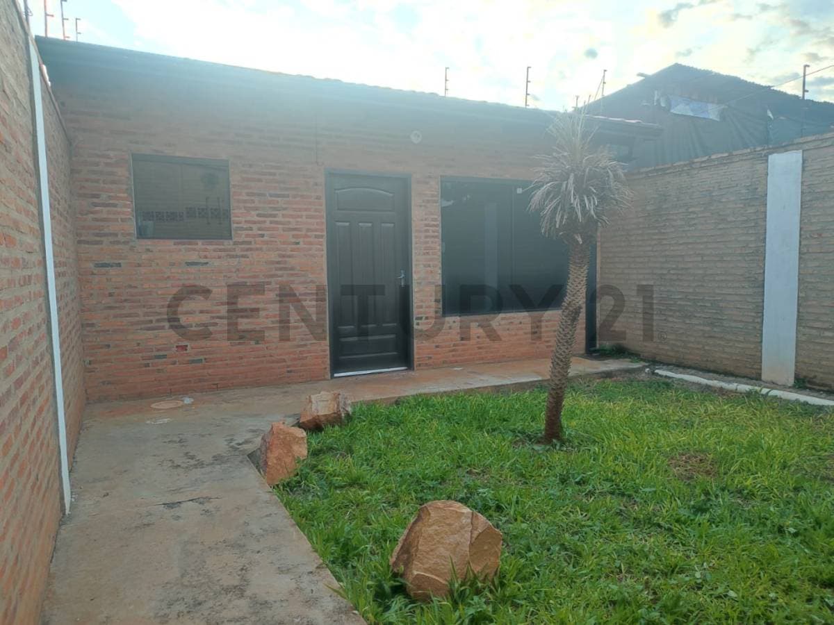 De casa en isla bogado – Luque, foto 2