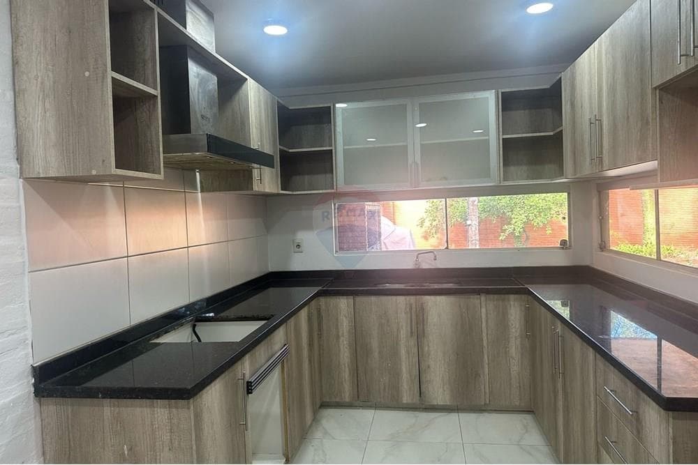 Hermosa residencia en Lambaré — foto 2