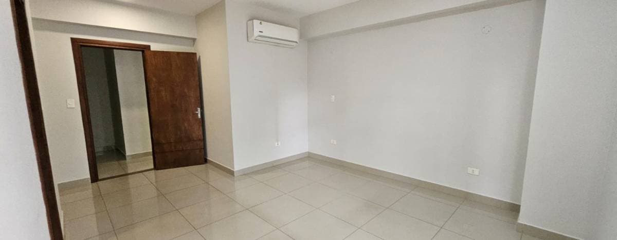 Departamento de 4 habitaciones en san vicente asuncion, foto 3