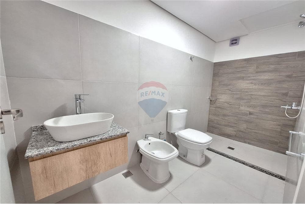 Departamento de 2 dormitorios en residence roa, foto 3