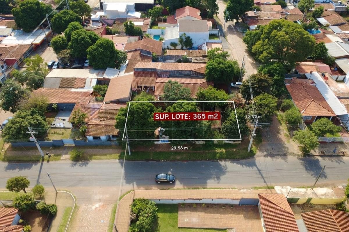 Terreno en venta en Fernando de la Mora zona sur