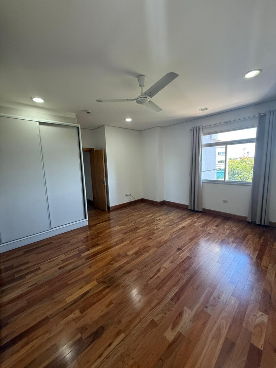 En alquiler departamento | avda. Santa teresa | 3 dormitorios, foto 3