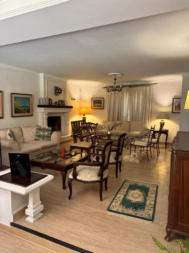 Hermosa casa en barrio mburicao excelente ubicacion, foto 4