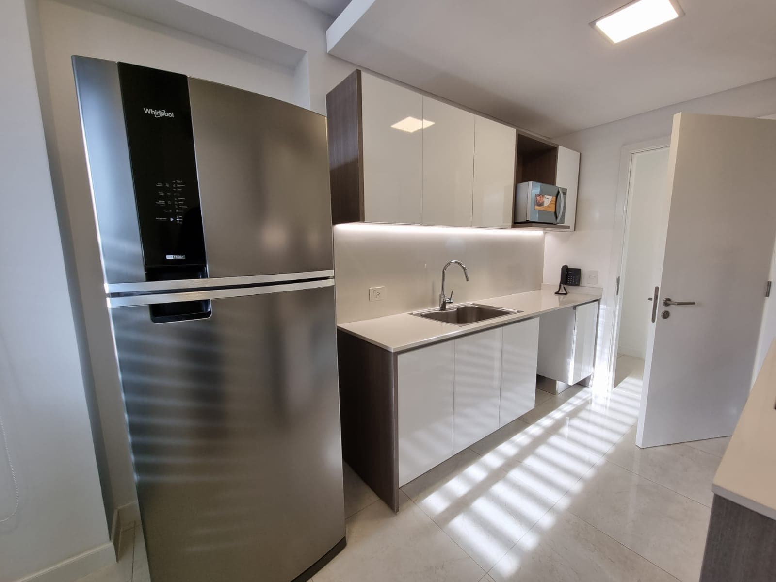 Torres eminent - alquilo departamento full amoblado de 3 dormitorios — foto 5