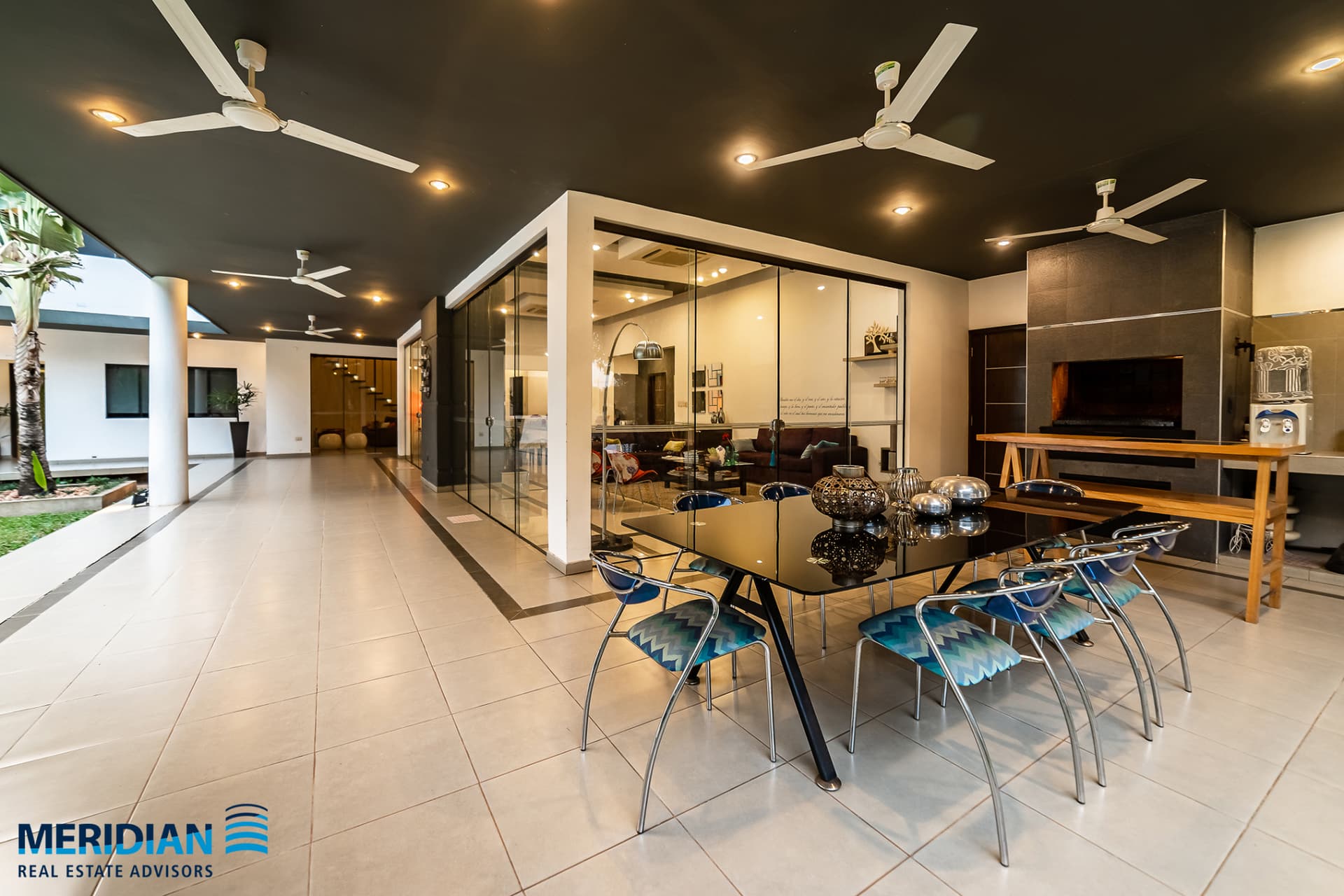 Residencia Minimalista sobre Av. Primer Presidente!, foto 5