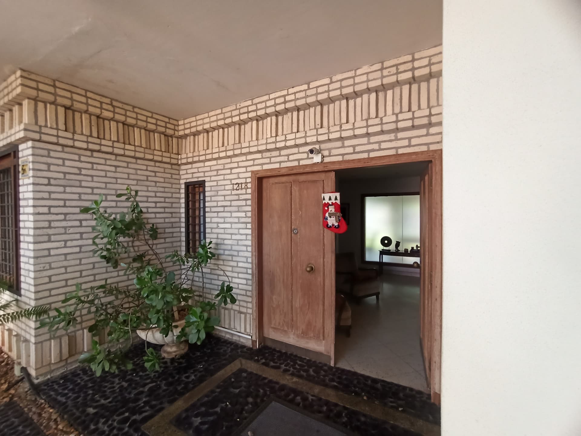 En venta – propiedad en esquina con ubicación estratégica, foto 2