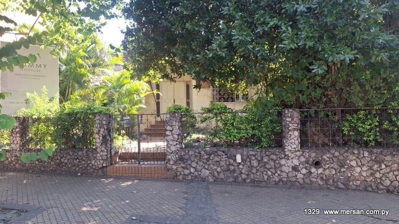 Propiedad Sobre Avda. Perú. Terreno C/ Casa P/ Refaccionar (CóD. 1329) — foto 2