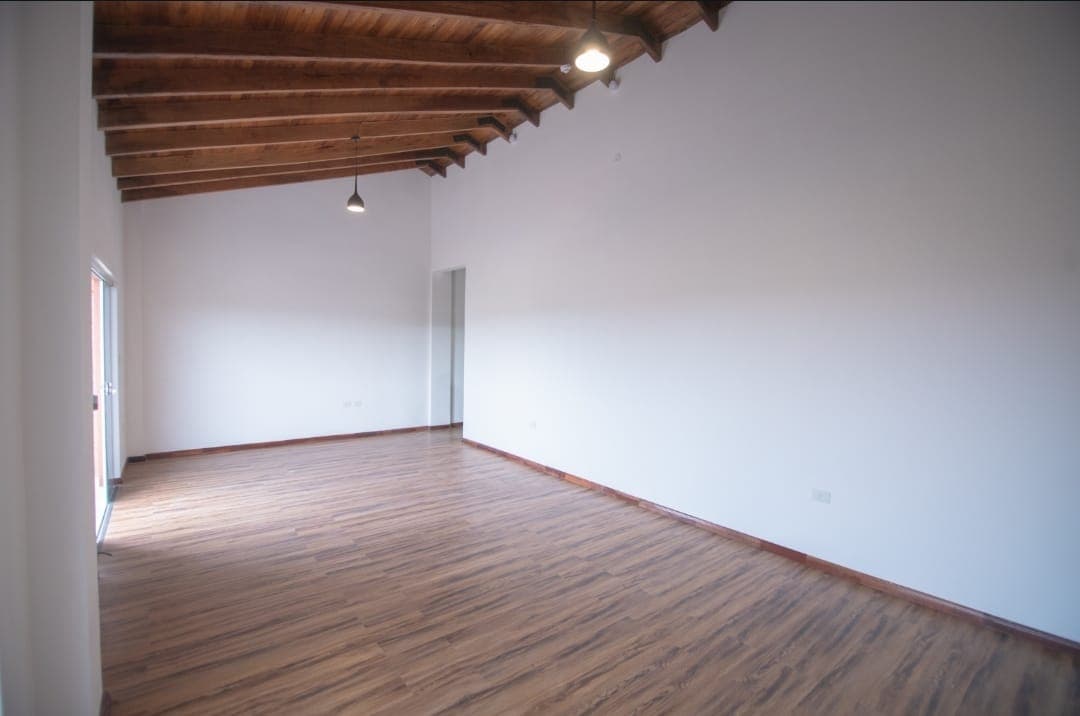 Departamento de 2 dormitotios zona Recoleta cod. 096, foto 2