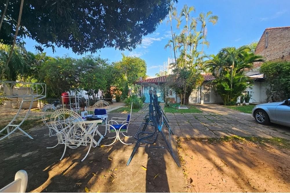 ¡inversion! 2.394 m² en barrio bella vista, foto 3