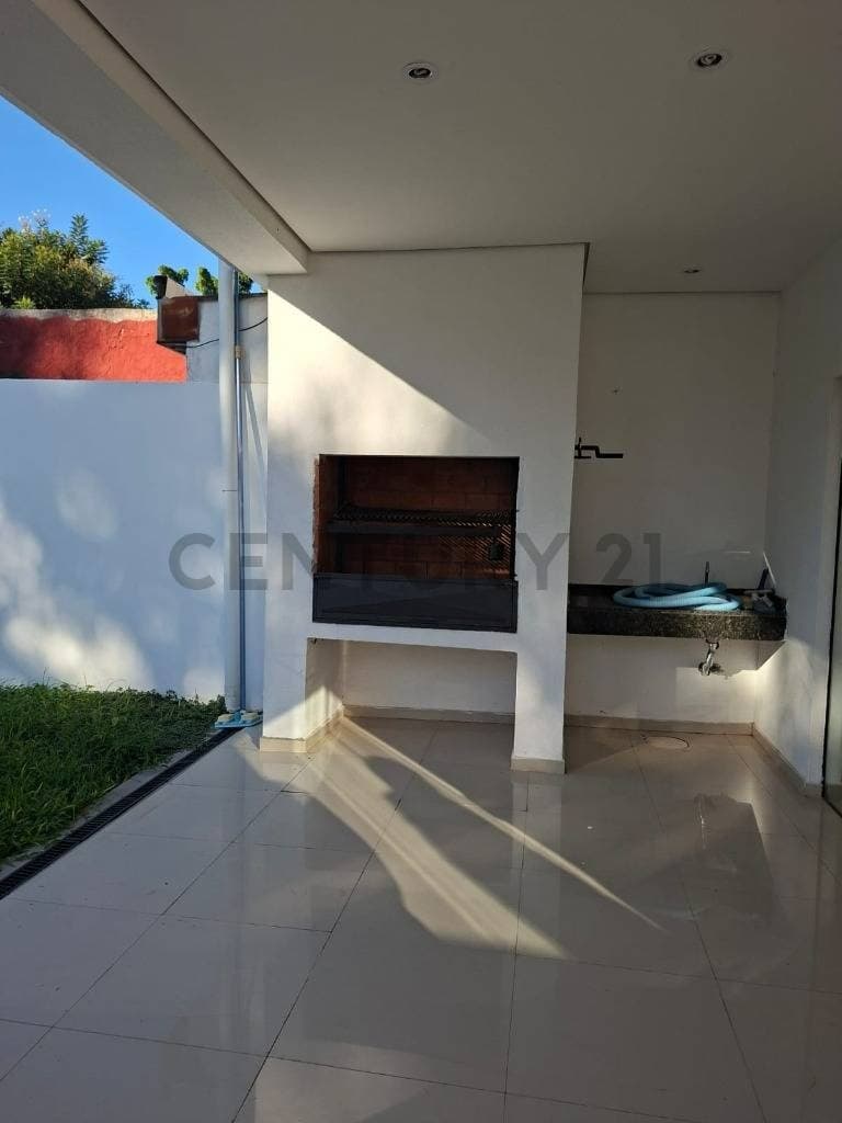 Amplio duplex en alquiler– zona rakiura, Luque, foto 4