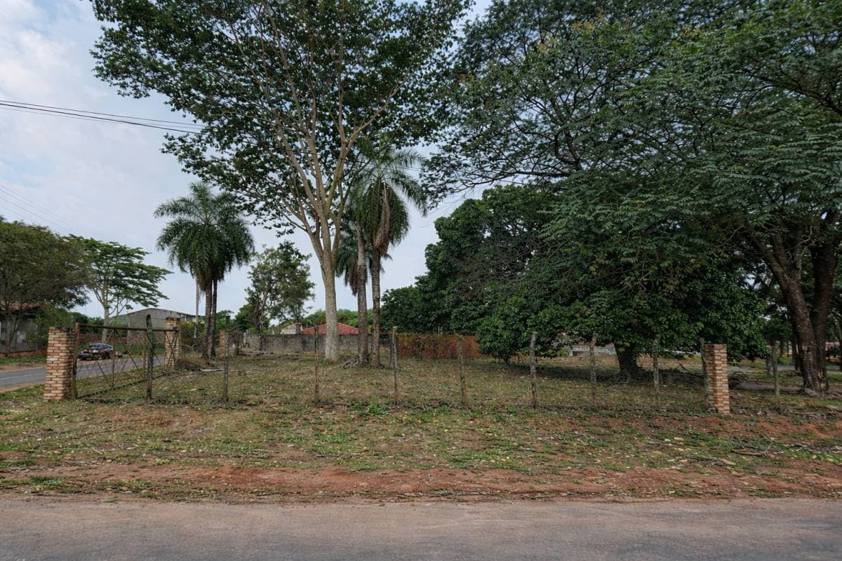 Terreno en Villa Elisa de 1.680 m2 barrio 8 de diciembre — foto 1