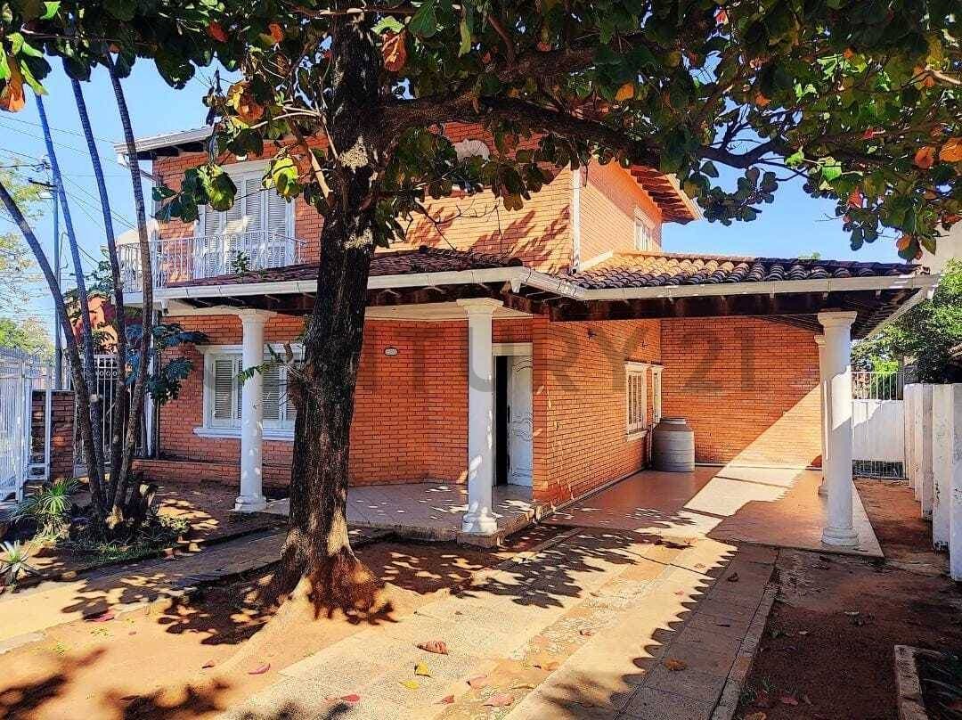 VENDE Amplia casa en Campo Grande, Luque — foto 3