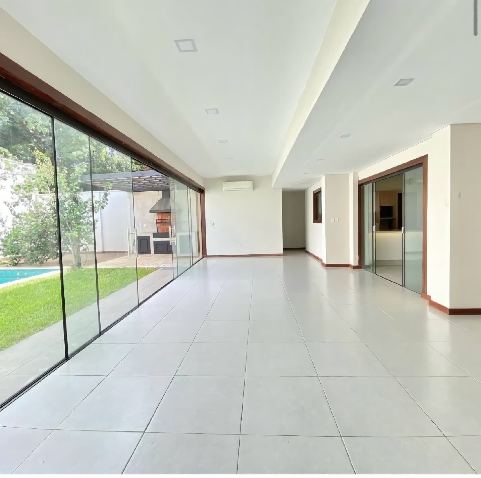 Casa de 3 dormitorios en suite a estrenar - barrio mburucuya, foto 2