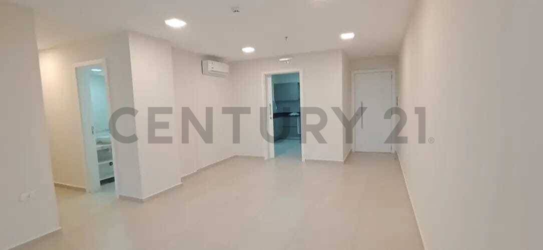 VENTA. Depto de 3 habitaciones. Ed. Home Villa Morra, foto 4