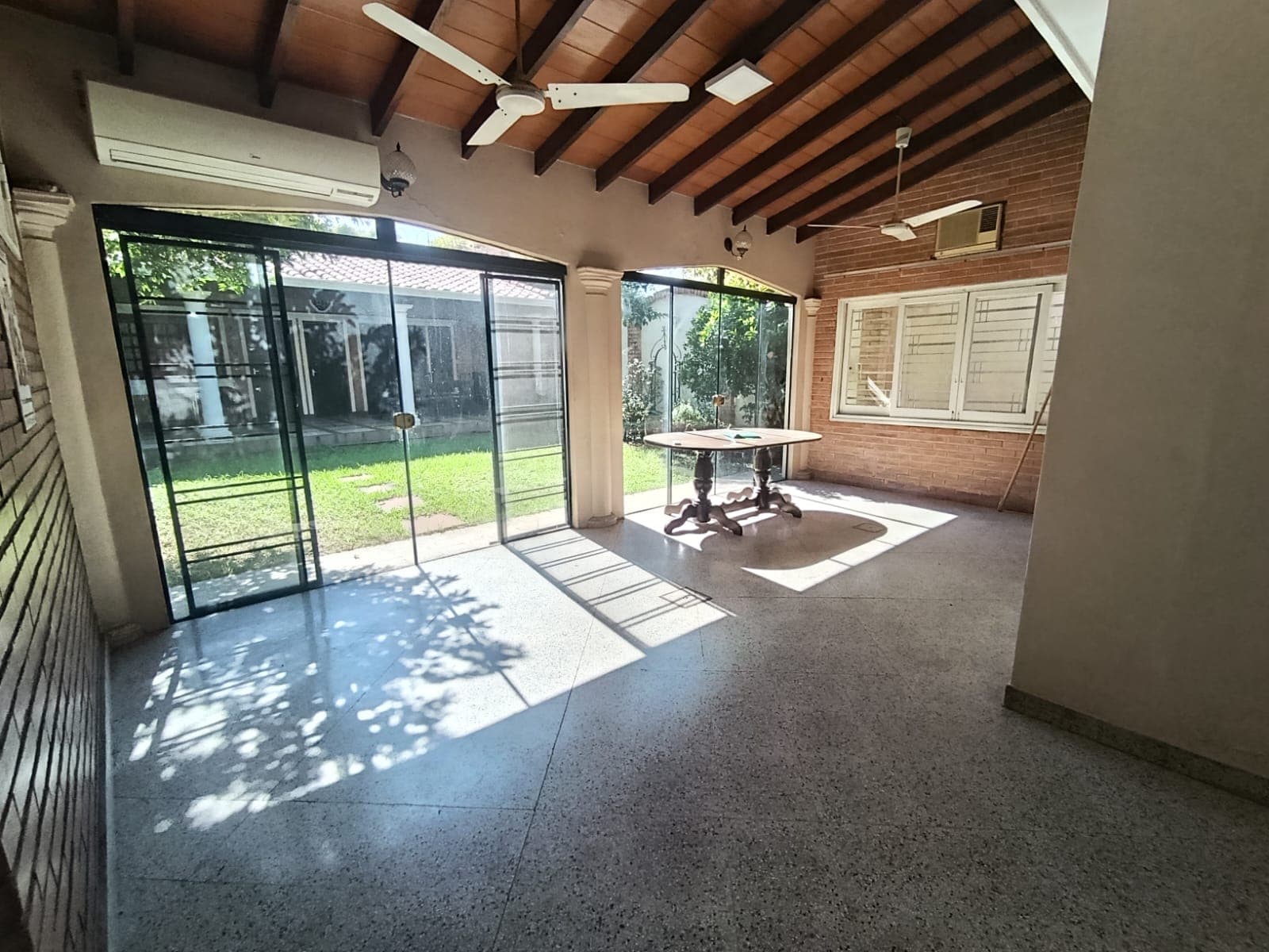 Casa en barrio obrero - alquiler, foto 5