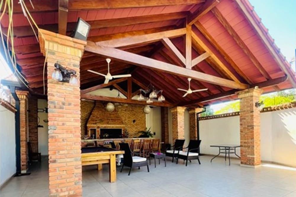 Amplia Casa En Limpio centro — foto 4