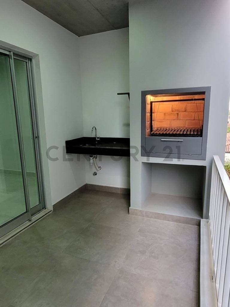 En alquiler - depto de 2 dormitorios en zona conmebol, foto 2