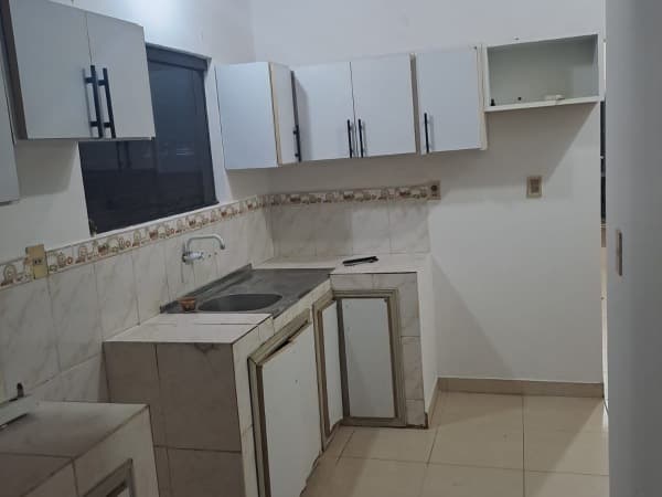 En venta casa de 3 habitaciones en Capiatá, foto 4