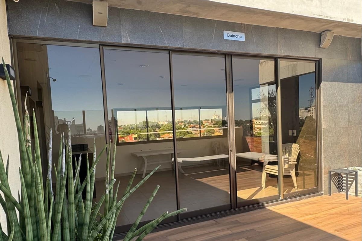 Departamento Monoambiente Amoblado en Venta en Ciudad Nueva | Cochera y Piscina, foto 2