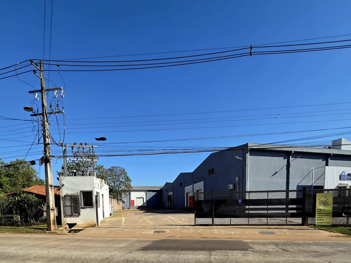 Deposito de 420 m2 en Mariano Roque Alonso, foto 4