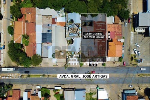 Terreno en Asunción Bº Santísima Trinidad con. 24 M DE FRENTE, foto 2