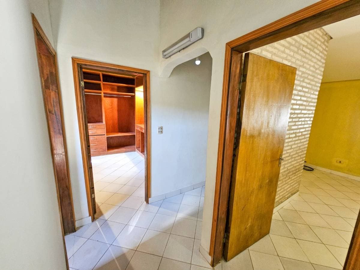 Casa en el centro de lambare, foto 2