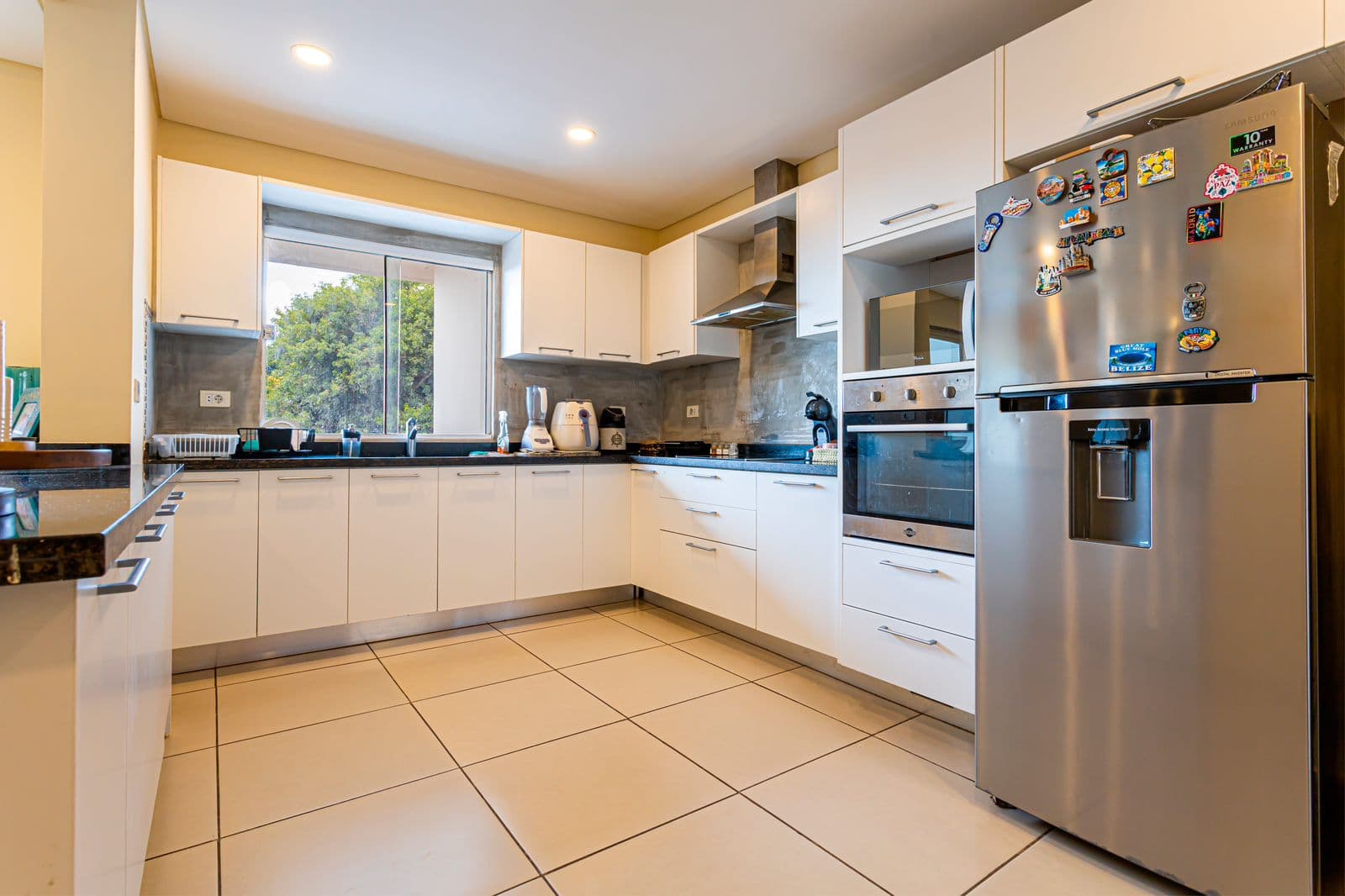 En Venta Amplio Dpto. De 3 Dorm. - Barrio Las Mercedes, foto 4