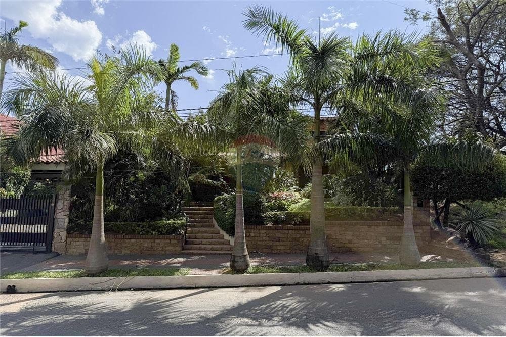 Casa en venta en lambare