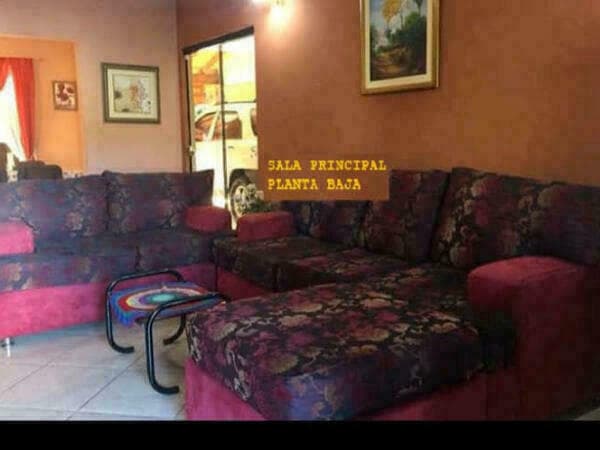 Casa en venta – cuarto barrio, Luque, foto 4